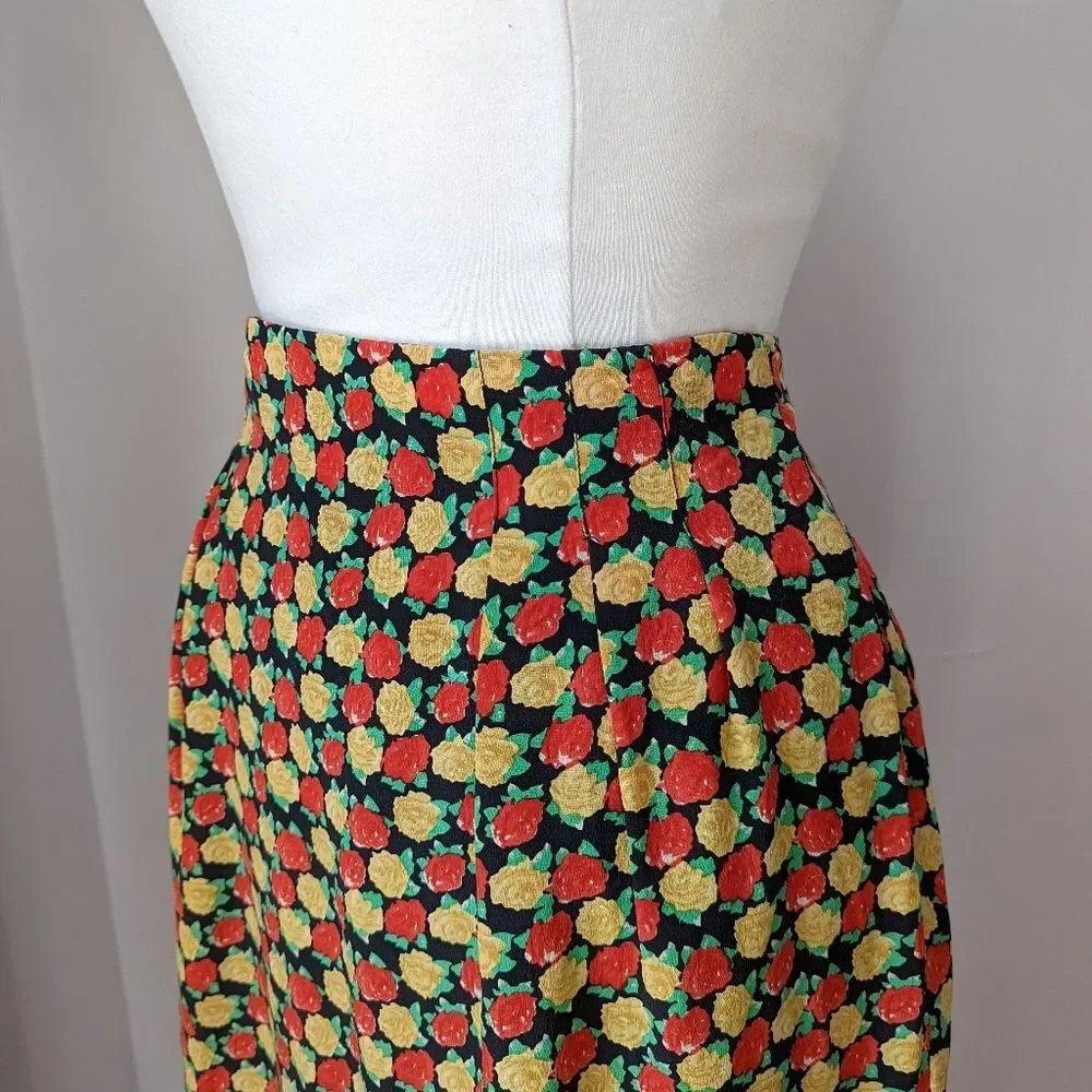 Vintage Red and Gold Rose Silk Pencil Skirt- 28" Waist - Picture 3 of 10